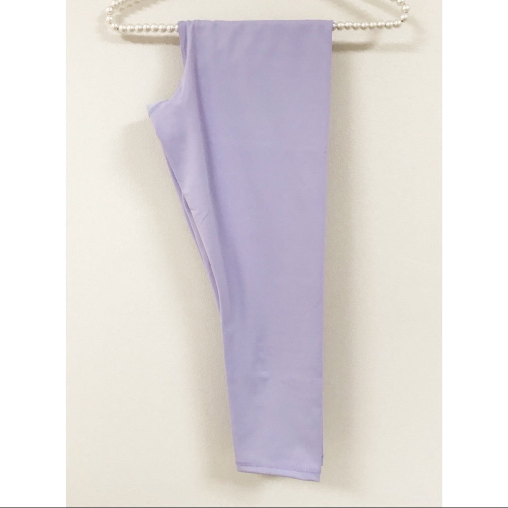 💜Lilac Workout Set 💜 - Picture 7 of 8